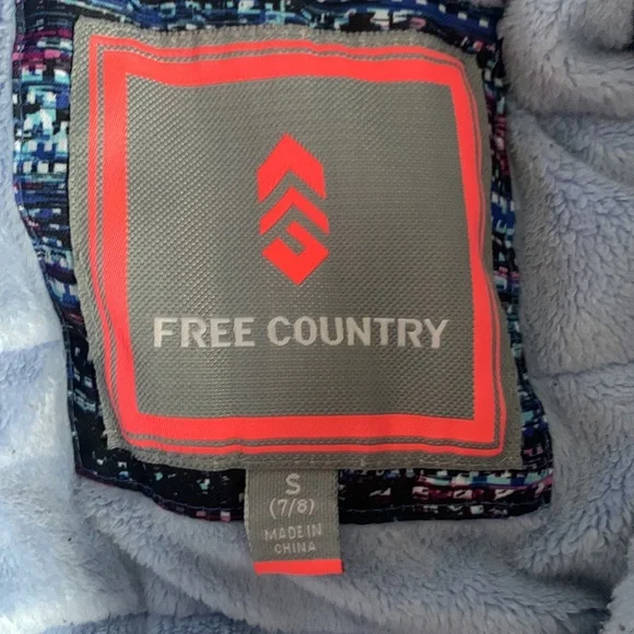 Kids Free Country Coat - Picture 5 of 6